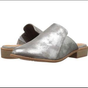 Seychelles BC Footwear Metallic Mules 11